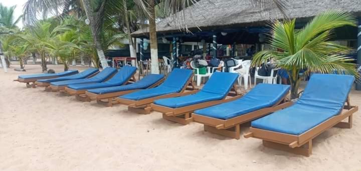 Piccola Beach Sassako Begniny Exterior photo